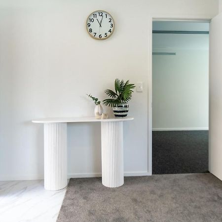 Appartamento Riccarton 2 Bed 1 Bath W/Garage Christchurch Esterno foto