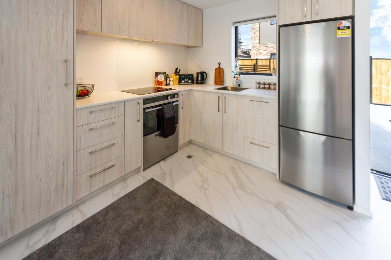 Appartamento Riccarton 2 Bed 1 Bath W/Garage Christchurch Esterno foto